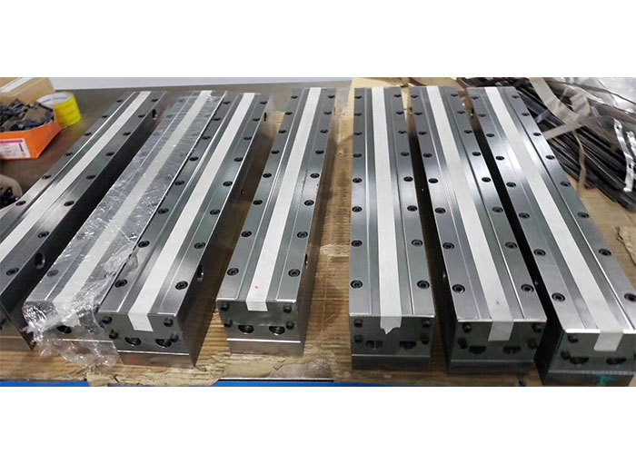 模（mó）具展示